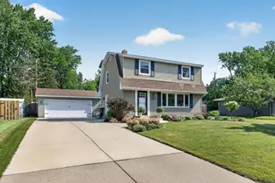 2607 Valley View Pl, White Bear Lake, MN 55110 - Photo 1