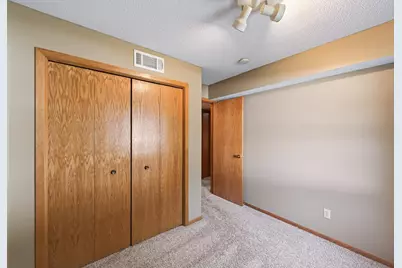 8087 Curtis Lane, Eden Prairie, MN 55347 - Photo 20