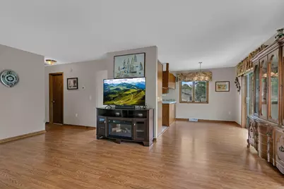 1735 Hazelwood Circle, Saint Cloud, MN 56303 - Photo 6