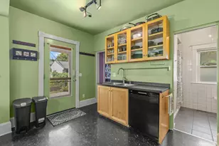 1838 Pierce St NE, Minneapolis, MN 55418 - Photo 12