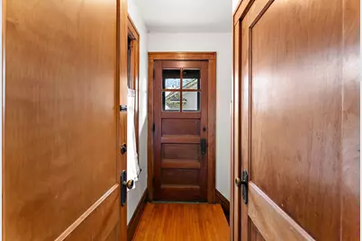 2017 Laurel Avenue, Saint Paul, MN 55104 - Photo 38