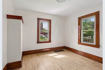 3823 Dupont Avenue N, Minneapolis, MN 55412 - Photo 20