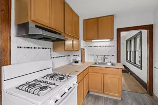 3823 Dupont Ave N, Minneapolis, MN 55412 - Photo 16
