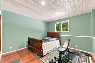 909 N Cascade St, Osceola, WI 54020 - Photo 16