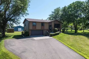 207 Maple Ave SW, Elysian, MN 56028 - Photo 2