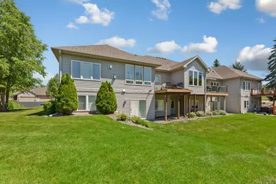 827 Vardon Court, Faribault, MN 55021 - Photo 2