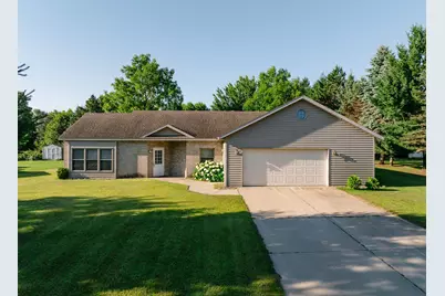 611 3rd Avenue SW, Long Prairie, MN 56347 - Photo 1
