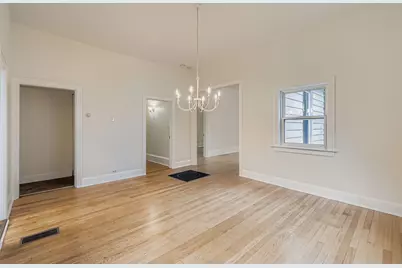 364 Bates Avenue, Saint Paul, MN 55106 - Photo 4