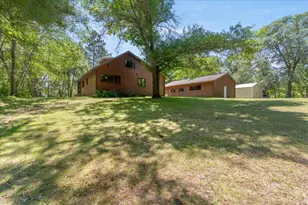 9364 Ossawinnamakee Rd, Pequot Lakes, MN 56472 - Photo 2