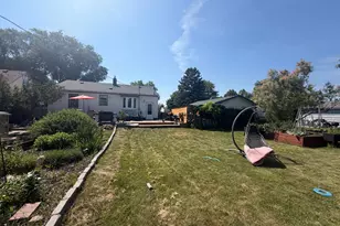 834 16th St N, Moorhead, MN 56560 - Photo 2
