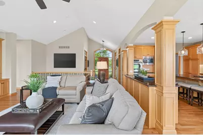 19295 Oak Grove Avenue, Prior Lake, MN 55372 - Photo 24