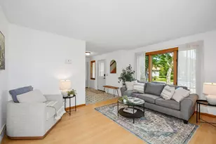 9142 Woodhall Crossing N, Minneapolis, MN 55443 - Photo 46