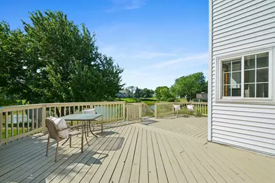9142 Woodhall Crossing N, Brooklyn Park, MN 55443 - Photo 10