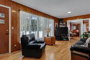 404 W MacArthur Ave, Eau Claire, WI 54701 - Photo 2