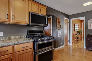 404 W MacArthur Ave, Eau Claire, WI 54701 - Photo 12