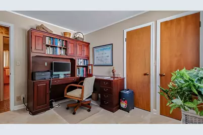 404 W Macarthur Avenue, Eau Claire, WI 54701 - Photo 18