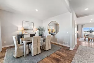 1721 Oak creek pass, Chaska, MN 55318 - Photo 4