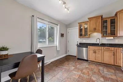 13404 Arthur Street W, Minnetonka, MN 55305 - Photo 10