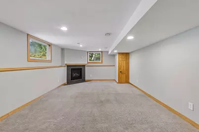 13404 Arthur Street W, Minnetonka, MN 55305 - Photo 26