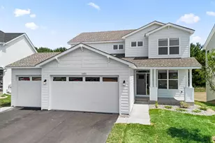 10891 Henslowe Ave S, Cottage Grove, MN 55016 - Photo 2