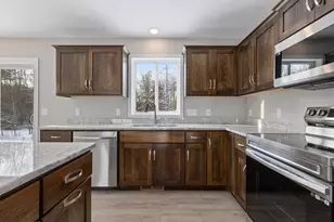 11381 Andrew St, Brainerd, MN 56401 - Photo 2