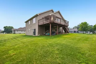 12720 314th St, Lindstrom, MN 55045 - Photo 20