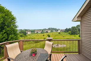 12720 314th St, Lindstrom, MN 55045 - Photo 2