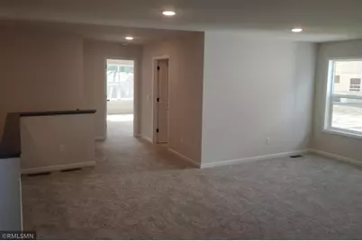 10586 Goodview Avenue S, Cottage Grove, MN 55016 - Photo 14