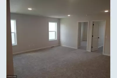 10586 Goodview Avenue S, Cottage Grove, MN 55016 - Photo 12