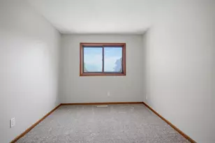 320 Jenny Ln, Owatonna, MN 55060 - Photo 26