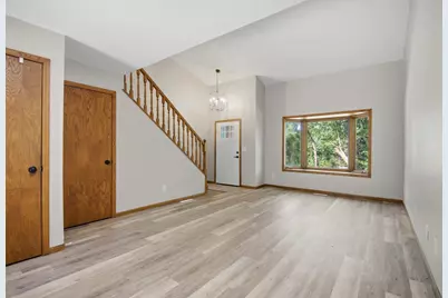 320 Jenny Lane, Owatonna, MN 55060 - Photo 6