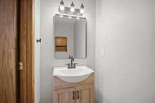 320 Jenny Ln, Owatonna, MN 55060 - Photo 16