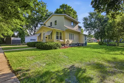 419 5th Street SE, Willmar, MN 56201 - Photo 2