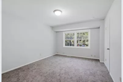 688-690 Burlington Road, Saint Paul, MN 55119 - Photo 20