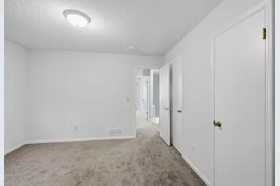 688-690 Burlington Road, Saint Paul, MN 55119 - Photo 14