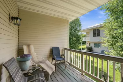 624 Levander Way, South Saint Paul, MN 55075 - Photo 4