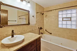 4201 40th Ave N, Robbinsdale, MN 55422 - Photo 8