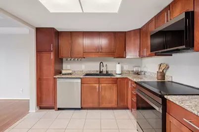 110 1st Avenue NE #F704, Minneapolis, MN 55413 - Photo 4
