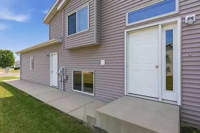 3501 10th Street S, Moorhead, MN 56560 - Photo 2