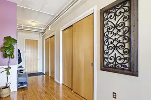 290 Market St, Minneapolis, MN 55405 - Photo 16