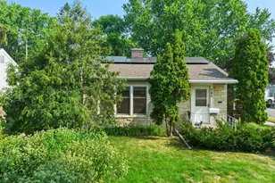 743 Parkview Ave, Saint Paul, MN 55117 - Photo 1