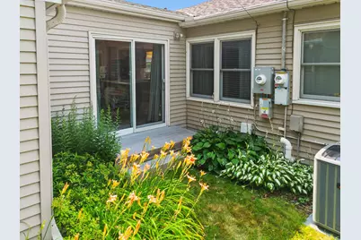 743 Parkview Avenue, Saint Paul, MN 55117 - Photo 34