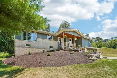 325 Townsvalley Road, River Falls, WI 54022 - Photo 4