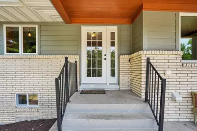 325 Townsvalley Road, River Falls, WI 54022 - Photo 6