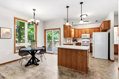 770 1st Avenue NW, New Brighton, MN 55112 - Photo 8