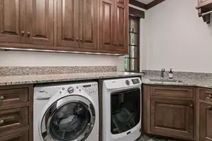 465 Spring Hill Rd, Wayzata, MN 55391 - Photo 38