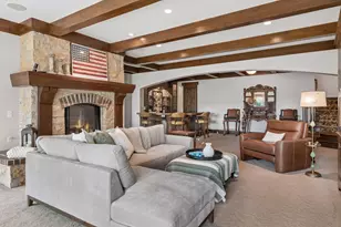 465 Spring Hill Rd, Wayzata, MN 55391 - Photo 68