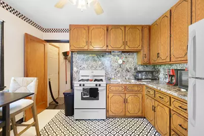 8314 Stevens Avenue S, Bloomington, MN 55420 - Photo 6