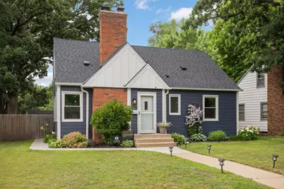 4225 Ewing Avenue N, Robbinsdale, MN 55422 - Photo 2