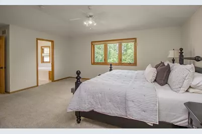 10900 Alison Way, Inver Grove Heights, MN 55077 - Photo 14